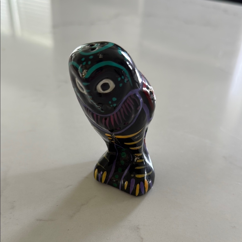 Rare Hand-Painted Owl salt or pepper shaker